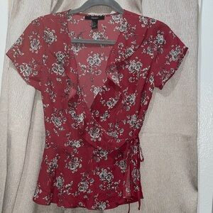 NWOT Forever 21 Pink Floral Wrap Top
